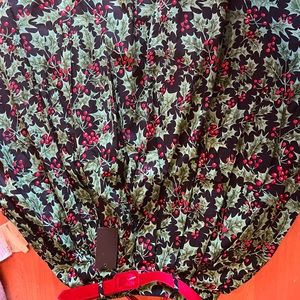 NWT Hell Bunny holly berry Skirt with Velvet Belt